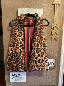 Lucky & Blessed L&B Reversible Quilted Leopard Serape Vest Women’s Size Small - Picture 1 of 4