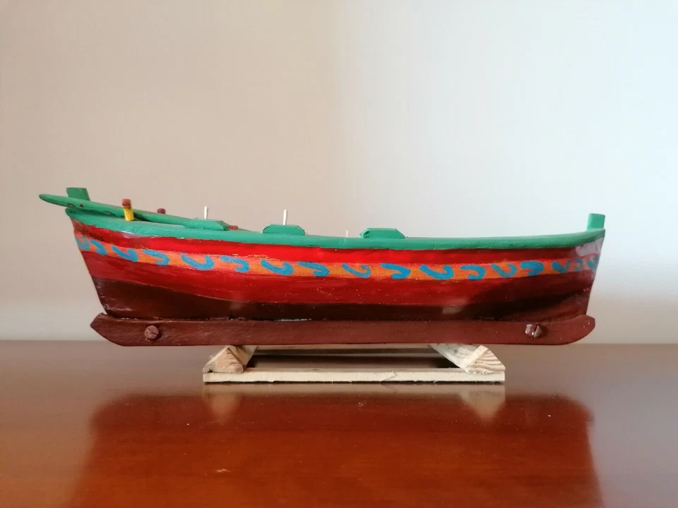 Modellino di Barca in Legno - Fatto a mano - Immagine 1 di 4