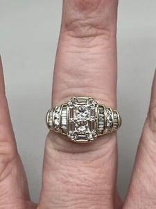 14k Yellow Gold Cluster Ring Unique Princess Cut Diamond Sz 8.5 Vintage - Picture 1 of 11