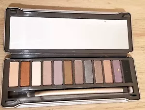 12-Shade Eyeshadow Palette Nude Beige Purple Tones Smokey Eye Glitter Matte 2nd - Picture 1 of 5