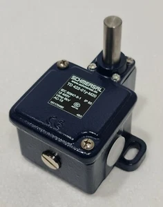 SCHMERSAL TD 422-01Y-M20 MEDIUM-DUTY POSITION SWITCH w/o ROLLER LEVER 101170460 - Picture 1 of 9