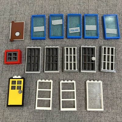 Lot Of 15 Random Color Shape Lego Doors Window Frames Police Set - Image 1 of 4