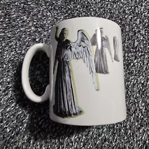 Official Doctor Who 2009 New York Weeping Angel Ceramic Mug BBC Exclusive - Foto 1 di 3