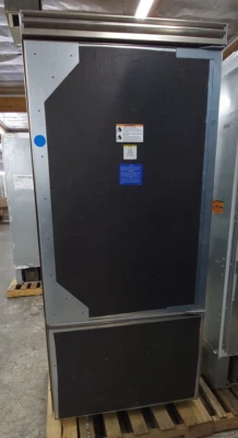 REFRIGERADOR CONGELADOR INFERIOR LISTO PARA PANEL VIKING 36 PULGADAS USADO MÁQUINA DE HIELO Foto 1 de 3