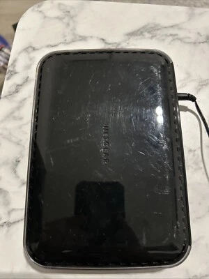 Netgear Universal Dual Band Wifi Range Extender 4 Port Wifi Adapter WN2500RP - Image 1 of 2