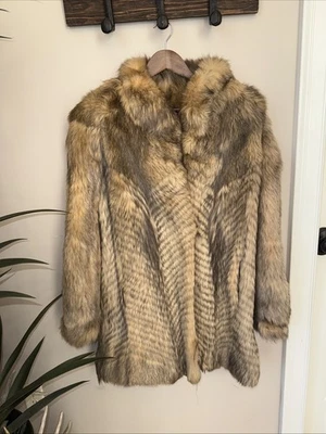 Vintage Rare ! Coyote ? Fur Coat Chevron Pattern Men Women Quality Style M Large - Image 1 of 4