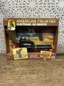 Vintage 1993 New Old Stock AMERICAN FRONTIER .44 caliber Electronic Six Shooter - Picture 1 of 2