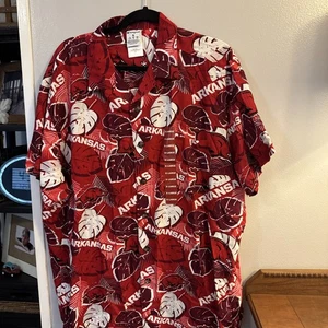 NEW! Arkansas Razorbacks Hawaiian Shirt Mens XL Button Up Champion 100% Viscose - Picture 1 of 8