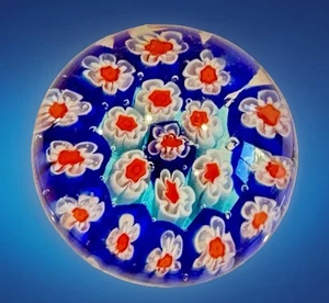 Vintage Paperweight Murano Art Glass Millefiori Floral Hand Blown RED WHITE BLUE - Picture 1 of 9