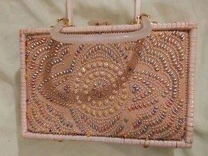 MCM SELTENE PASTELLFARBENE PERLEN & CHEVRON KORBGEWEBE HANDTASCHE VON STYLECRAFT LUCITE GRIFFE - Bild 1 von 12