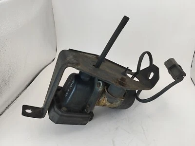 1984-1989 Nissan 300ZX Z31 Vacuum Pump Assembly ASCD & Bracket 9227602P00 OEM - Image 1 of 4