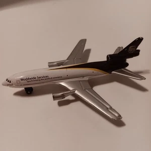 UPS Worldwide Services MD-11 Single Plane, diecast 5" long - Picture 1 of 8