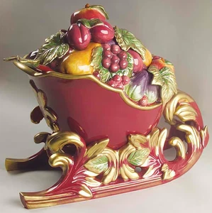 NUEVO, NUNCA USADO Fitz and Floyd Renaissance Trineo Tureen con Cucharón - Imagen 1 de 9