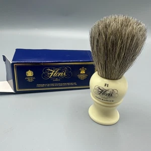 Vintage Floris Non Badger Shave Brush F1 Made In England NEW IN BOX "Floris F1" - Picture 1 of 16