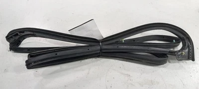 Dodge Caliber On Door Seal Rubber Right Passenger Rear Back 2007 2008 2009 2010  - Image 1 of 4