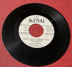  James Brown Papa's Got a Brand New Bag 1 & 2 45rpm KING PROMOTIONAL Copy - Picture 1 of 2