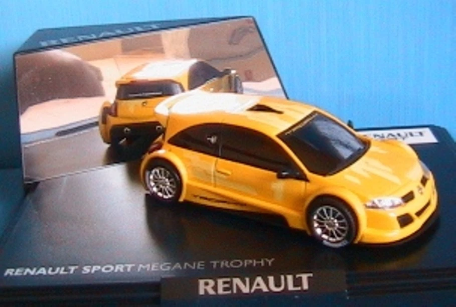 RENAULT MEGANE SPORT RS 2004 TROPHY MONDIALE GIALLA 1/43 NOREV # 7711230371 - Immagine 1 di 1