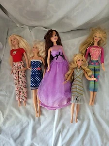 5 Vintage Barbies 3 1998. 1999 And 2001 - Picture 1 of 7