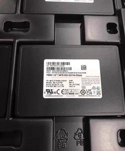 Original Samsung PM893 7.68TB SSD SATA III TLC 2.5" 6Gb/s 7mm MZ7L37T6HBLA-00A07 - Picture 1 of 2