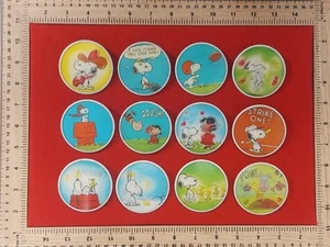 Vintage Snoopy Peanuts Charlie Brown Vari Vue Flicker Button Complete Set Of 12 - Picture 1 of 8