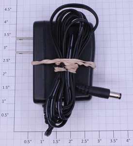 Acme W&T-AD24W138180 AC-DC Adaptor 13.8VDC @ 1.80A Output Power Supply - Picture 1 of 2