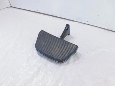 Estribo y soporte trasero para pasajero Harley Davidson Road King & Electra Glide Foto 1 de 4