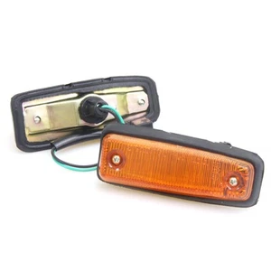 FIT TOYOTA COROLLA KE30 KE36 1974-80 AMBER SIDE MARKER LIGHT LAMP PAIR LH RH NEW - Picture 1 of 6