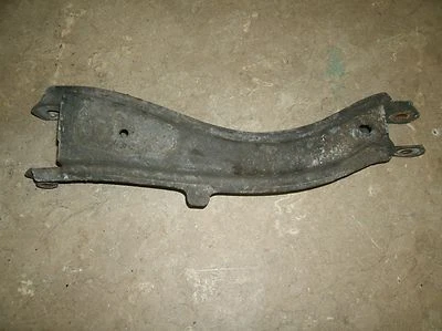 99-06 VOLVO S60 S80 V70 BRAZO DE ARRASTRE CONTROL INFERIOR TRASERO DERECHO Foto 1 de 2