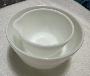 Vintage PYREX White Milk Glass HAMILTON BEACH #5 #22 Ribbed MIXING BOWL Set - Picture 1 of 15