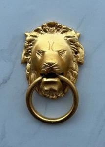 Vintage Cast Iron Gold Painted Lion Face Head Knocker Ring Pull Handle - Picture 1 of 9