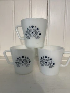 3 PYREX Summer Impressions Blueberry Milk Glass Coffee Cup Mug D-Handle - Picture 1 of 1
