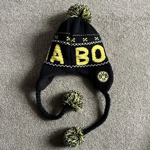 Borussia Dortmund Fußball Beanie Mütze Vintage BVB 09 Bommelmütze - Bild 1 von 7