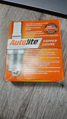 Bujía-Natural Autolite 3923 (4 bujías) Foto 1 de 4