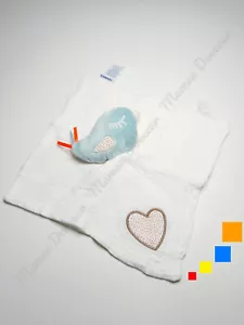 Doudou Plat/Mouchoir Lange Carré Blanc Oiseau Bleu Orange Coeur Doré Or Noukies - Foto 1 di 4