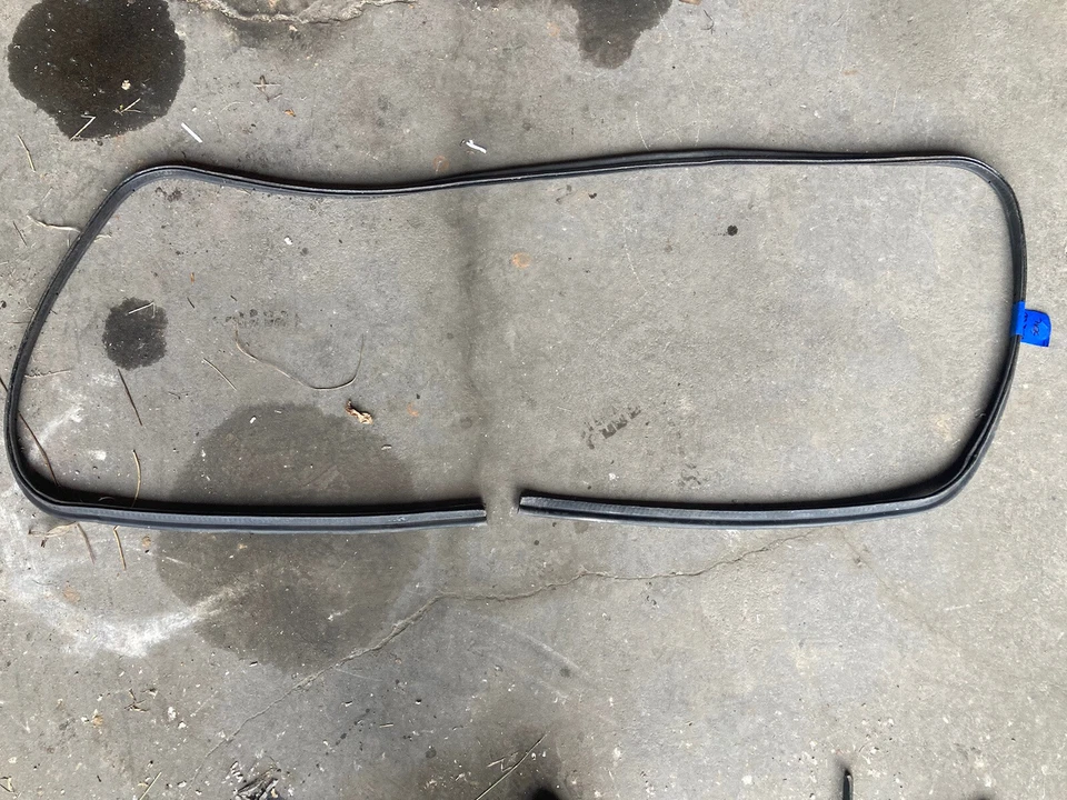 BMW E30 318i 325i 1982-1994 tapa de cubierta maletero junta sello impermeabilizante #2260M Foto 1 de 4