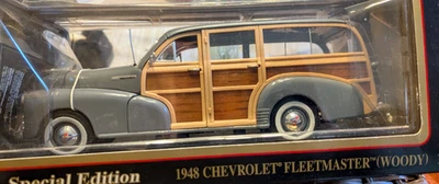 MAISTO 1:18 SCALE 1948 CHEVY "FLEETMASTER" WOODY WAGON -  PRE-OWNED, EXC. COND! - Image 1 of 4