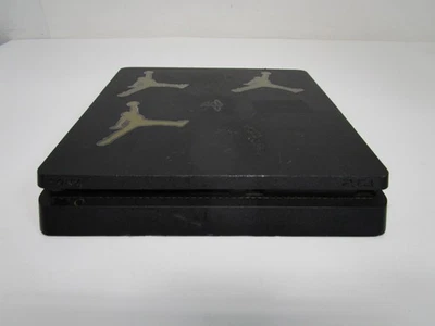 PS4 Play Station 4 1TB Slim CUH-2215B Sin controladores Foto 1 de 4