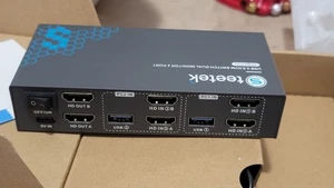 Teetek Dual Monitor HDMI KVM Switch 2 Puertos 4K@60Hz 4 Puertos USB 3.0 Caja Abierta - Imagen 1 de 4
