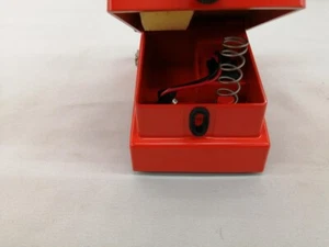 Boss MD-2 Distortion Guitar Effect Pedal Near Mint from JAPAN - Picture 1 of 7