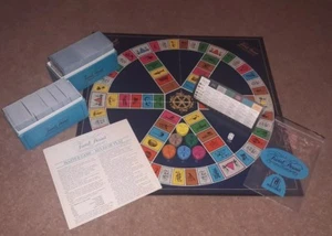 Trivial Pursuit Master Game 1984 Young Players Edition Vintage - Picture 1 of 8
