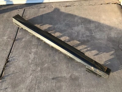 BMW F32 F33 428I 440I PASSAGEIRO DIREITO M-SPORT SAIA LATERAL ROCKER MOLDURA PRETA - Imagem 1 de 4