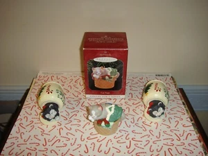 Hallmark 1994 & 1998 Cat Nap Series 1 & 5 Ornaments - Picture 1 of 4