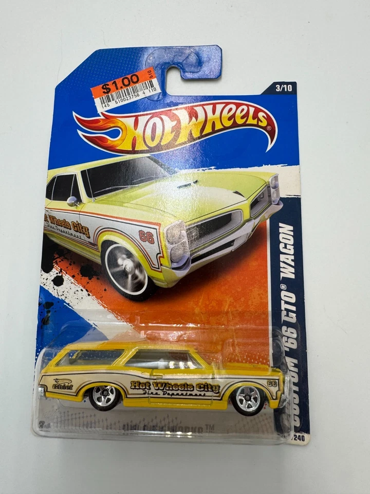 Pontiac Custom '66 GTO Wagon Hot Wheels 2010 HW City Works 3/10 111 1966 amarillo Foto 1 de 1