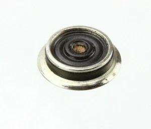 Märklin 25727 Rad mit Haftreifen für 3125 3126 3127 Roter Pfeil RCe 2/4 203 202 - Bild 1 von 1