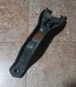 Corvette ORIGINAL bell housing clutch fork 1963 63 - Picture 1 of 2