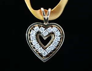14K Gold 1/2 CTW Natural Diamond Framed Heart Necklace Pendant Appraised $1800 - Picture 1 of 12