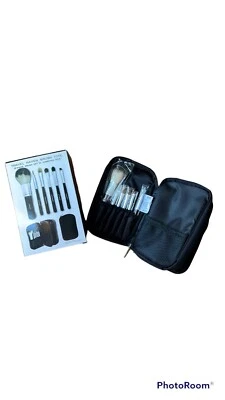 NIB Makeover Essentials Travel Maven Brush Tote - 6 Piece Brush Set (Black Tote) - Image 1 of 4