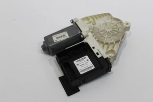 VW Sagitar 1K Mk1 Front Drivers Door Electric Window Motor 1K0959793H 1K0959701L - Picture 1 of 13