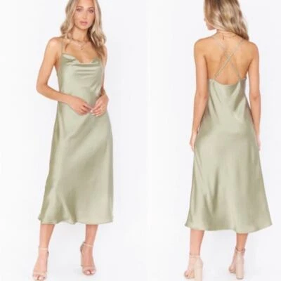 Show Me Your Mumu Verona Vestido Capucha Verde Musgo Lujo Satén XXL Midi Dama de Honor Foto 1 de 4