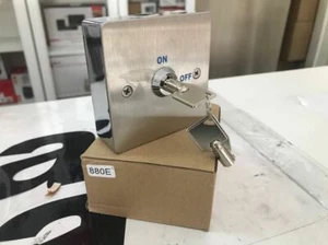 Llave de liberación de emergencia para puerta montaje superficial normalmente abierto/nornalmente cerrado - Imagen 1 de 1